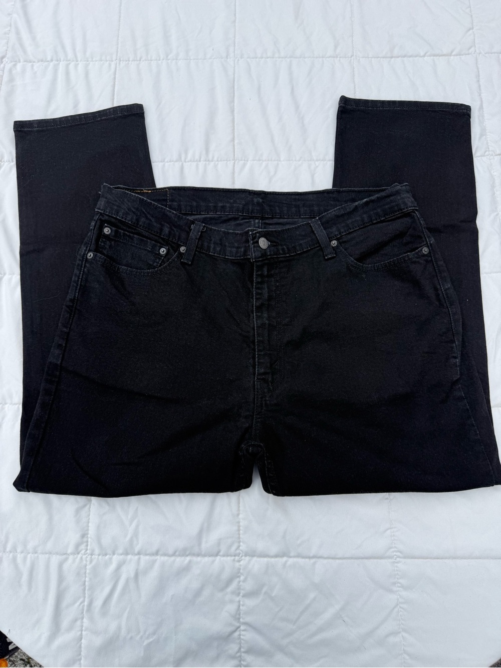 Levi's Men's Black Relaxed Jeans